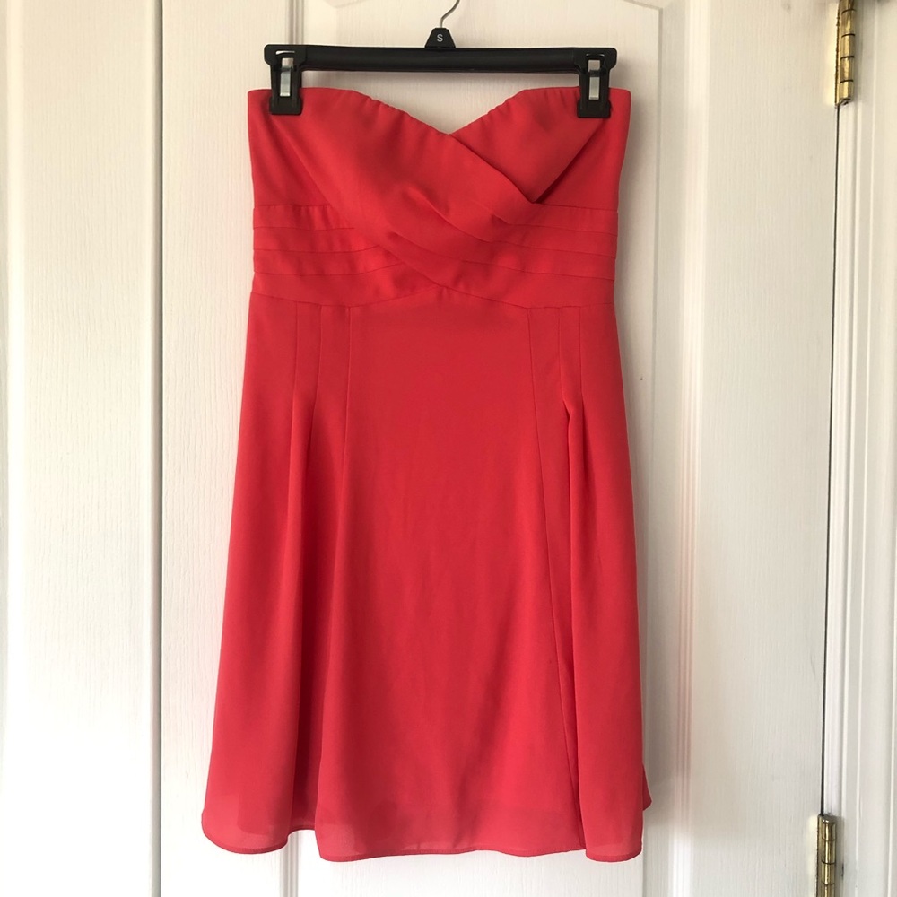 Strapless sweetheart Express skater dress coral
